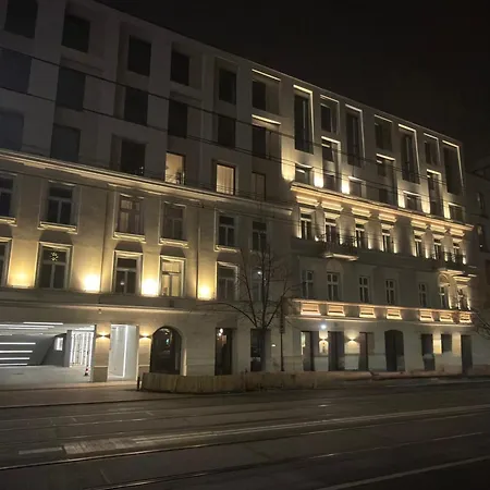 Wawel Riverside Free Parking * Krakow